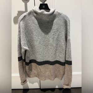 Fifteen Twenty gray sweater
Oversized and comfy 
Size S
Runs big